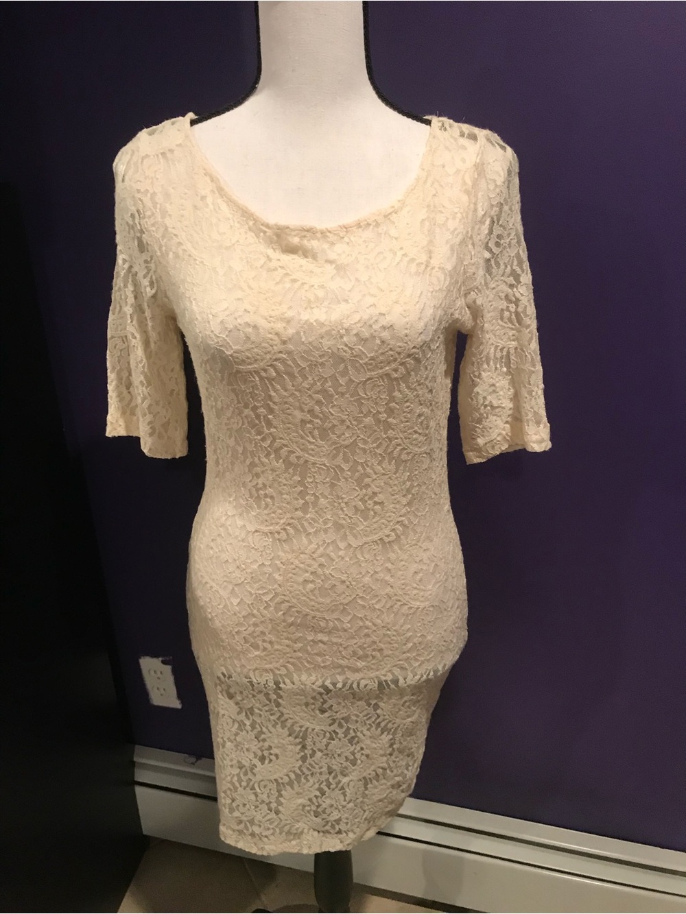 Ivory Lace Sheath Dress - Women's Elegant Scoop Neck